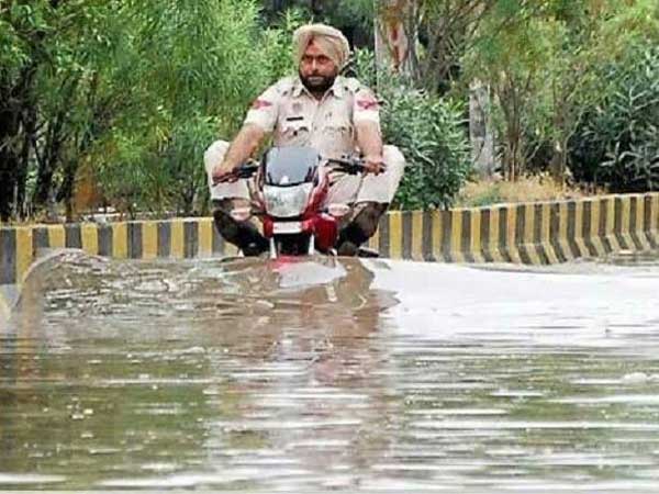യോഗാ ഡേ മിസ്സായോ?