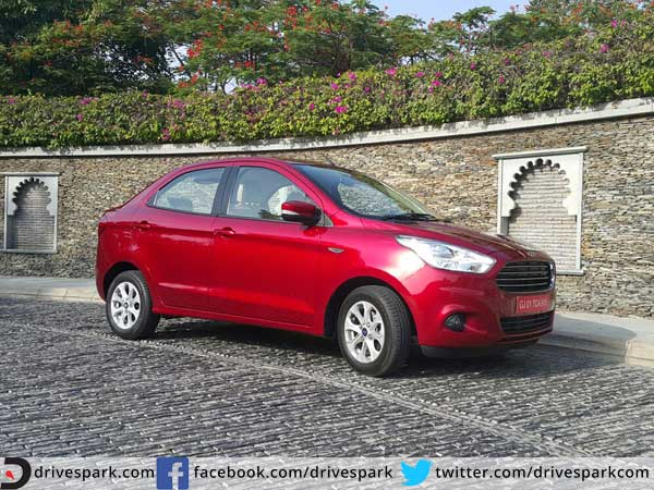 ഫോഡ് ഫിഗോ ആസ്പയർ ടെസ്റ്റ് ചെയ്യുന്നു