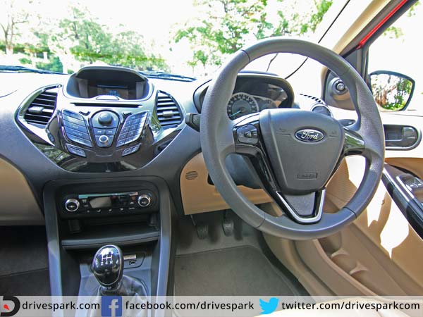 പ്രധാന ഫീച്ചറുകൾ