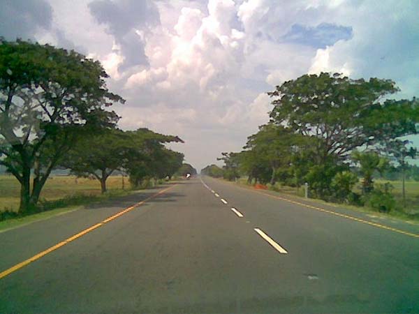 ചെന്നൈ പുതുച്ചേരി റോഡ്