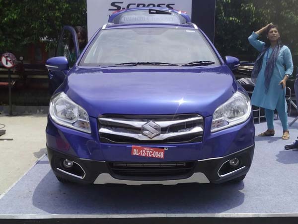 മാരുതി എസ് ക്രോസ് ലോഞ്ച് ചെയ്തു