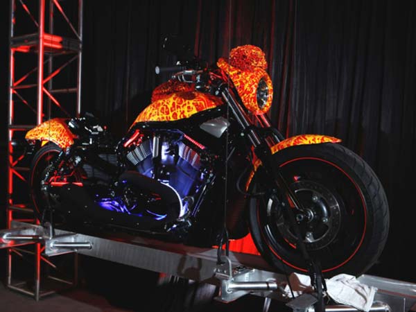 06. ഹാർലി ഡേവിസൺ കോസ്മിക് സ്റ്റാർഷിപ്പ്