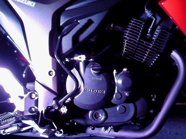 ഒക്ടോബറിൽ 10,000ത്തിലധികം സുസൂക്കി ജിക്സറുകൾ വിറ്റഴിച്ചു!