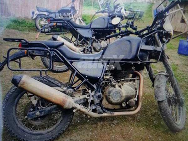 റോയൽ എൻഫീൽഡ് ഹിമാലയൻ ചാരപ്പടങ്ങൾ