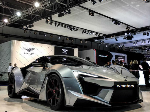 അറേബ്യൻ കാർ ദുബൈ മോട്ടോർ ഷോയിൽ