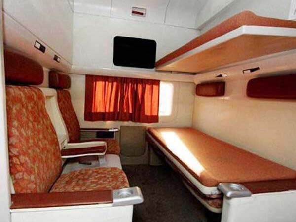  'മെയ്ക്ക് ഇൻ ഇന്ത്യ' ആഡംബര കോച്ചുകൾ വരവായി