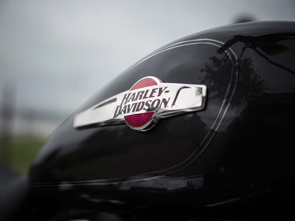 ഹാർലി ഡേവിഡ്സൺ 1200 കസ്റ്റം ഇന്ത്യൻ വിപണിയിൽ