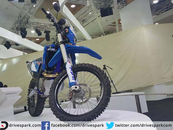 ആർടിആർ 450 എഫ് എക്സ് -എൻജിൻ