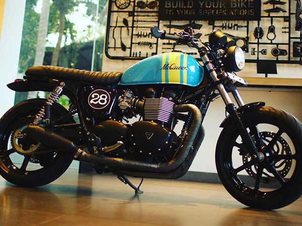 ട്രയംഫ് ബോൺവില്ലെ- ദുൽക്കർ സൽമാന്റെ അഭിരുചിക്കൊത്തരു ബൈക്ക്