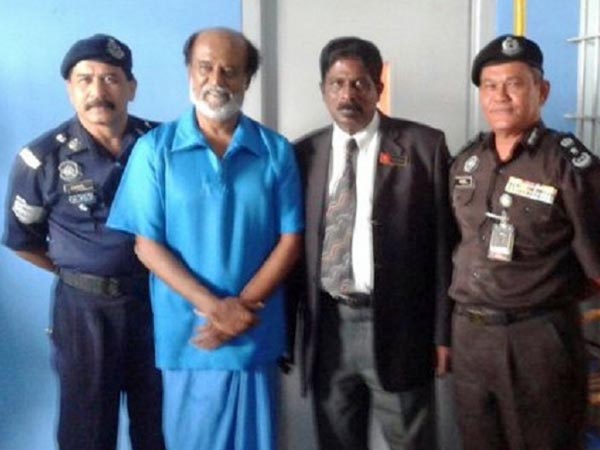 കബാലിയിൽ സ്റ്റൈൽ മന്നൻ രജനിക്കൊപ്പം ആസ്റ്റൺ മാർട്ടിനും