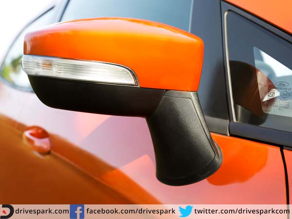 ഫോഡ് ഇക്കോസ്പോർട് പുതിയ വില(ഡീസൽ)