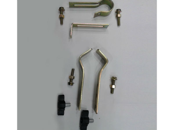 ചൂടിനാശ്വാസമായി ടൂവീലർ കുടകൾ