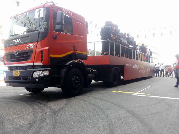 ആവേശ്വജ്ജലമായ ട്രക്ക് റേസിങ്ങിന് തിരശ്ശീല വീണു