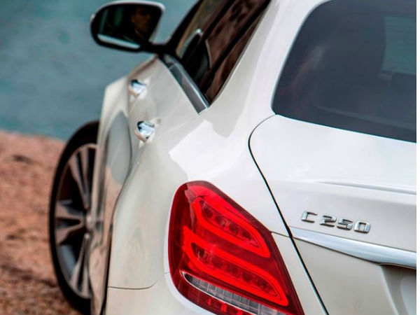 പുതിയ മെഴ്സിഡസ് സി ക്ലാസ് ഇന്ത്യയിൽ; വില 44.36ലക്ഷം