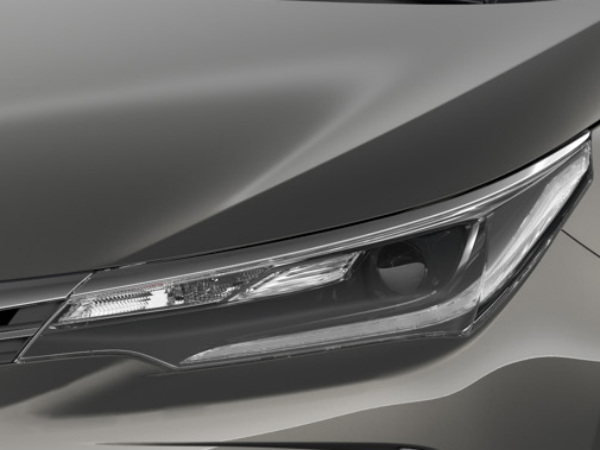 കോറോള ആൾട്ടിസ് കൂടുതൽ പുതുമയോടെ ഇന്ത്യയിലേക്ക്