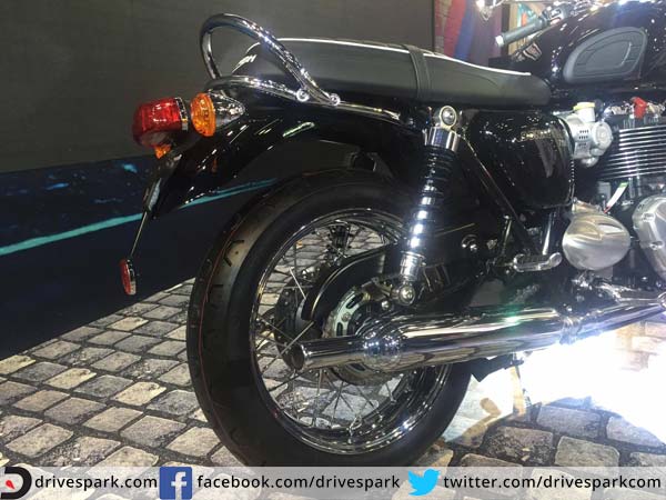 ട്രംയഫ് ബോൺവില്ലെ ടി120 ഇന്ത്യയിലെത്തി; വില 8.70ലക്ഷം