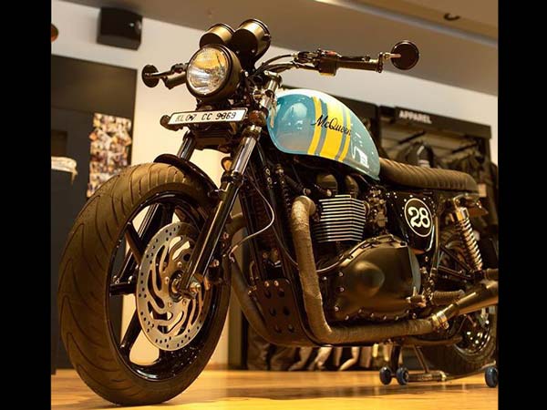 ട്രംയഫ് ബോൺവില്ലെ ടി120 ഇന്ത്യയിലെത്തി; വില 8.70ലക്ഷം