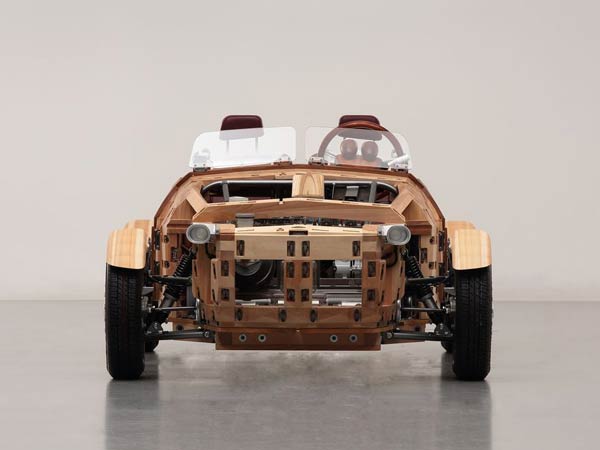 കൂടുതൽ ചിത്രങ്ങൾ കാണാം