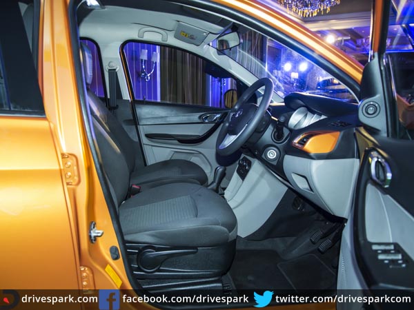 ടാറ്റാ ടിയാഗോ ബാംഗ്ലൂരിൽ ലോഞ്ച് ചെയ്തു; വില 3.32ലക്ഷം