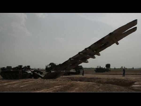 17. കാർത്തിക് എബിഎൽ