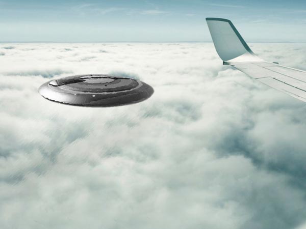  തകർന്ന് വീണ ഈജിപ്ഷ്യൻ വിമാനത്തിന്റെ പിന്നിലെ ദുരൂഹത