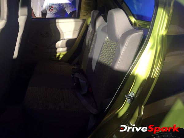 അതിശയിപ്പിക്കുന്ന വിലയ്ക്ക് ഡാറ്റ്സൻ റെഡി-ഗോ വിപണിയിൽ