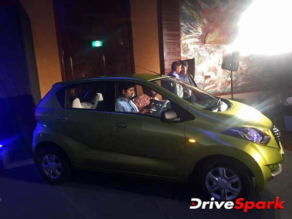 അതിശയിപ്പിക്കുന്ന വിലയ്ക്ക് ഡാറ്റ്സൻ റെഡി-ഗോ വിപണിയിൽ