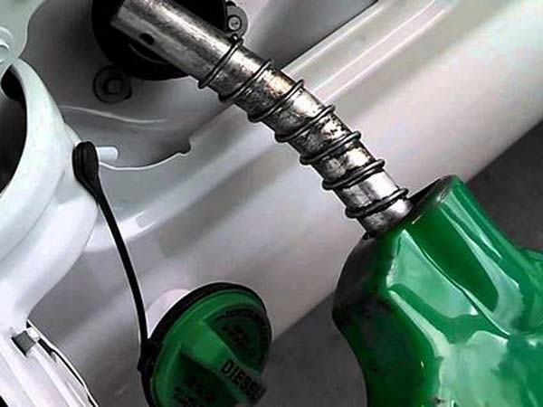 ഇലക്ട്രിക് ബാറ്ററി വികസിപ്പിക്കാൻ കേരളത്തിന് കേന്ദ്ര സഹായം