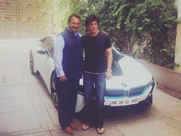  ബോളിവുഡിന്റെ കിങ് ഖാന് പുതിയ ഹൈബ്രിഡ് വാഹനം