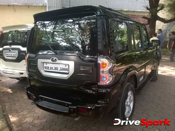 മഹീന്ദ്ര സ്കോർപിയോ പെട്രോൾ മഹീന്ദ്ര സ്കോർപിയോ പെട്രോൾ