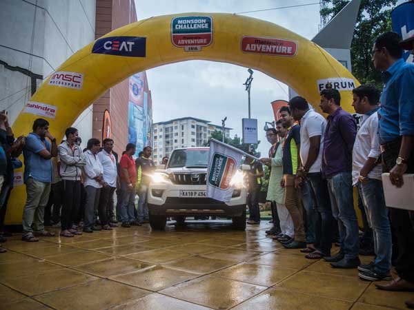 2016 മഹീന്ദ്ര മൺസൂൺ ചലഞ്ചിൽ ഡ്രൈവ്സ്പാർക്കിന് ഉജ്ജ്വല വിജയം!