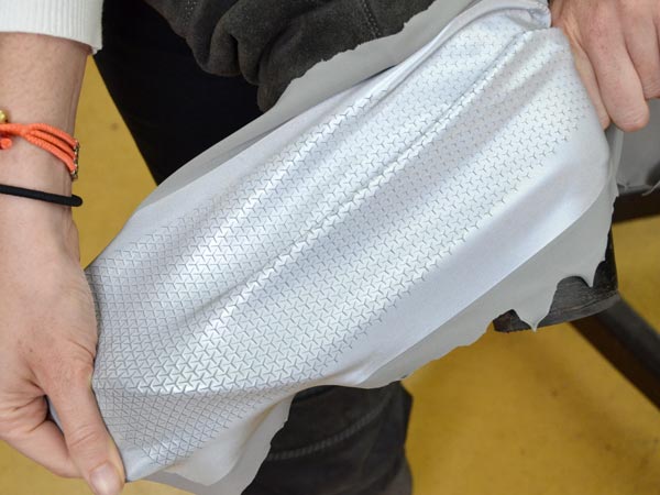 കാർ ശൈലിയുള്ള 'ഷൂ' പ്യൂമയുടെ ഒരു കാല്പനിക ഡിസൈൻ