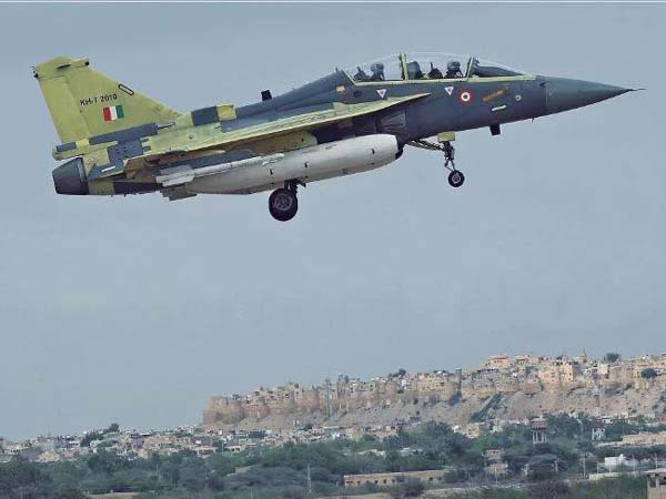  ഇന്ത്യൻ സൈന്യത്തിന് കരുത്തായി ഇനി തേജസും