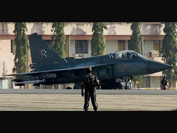  ഇന്ത്യൻ സൈന്യത്തിന് കരുത്തായി ഇനി തേജസും