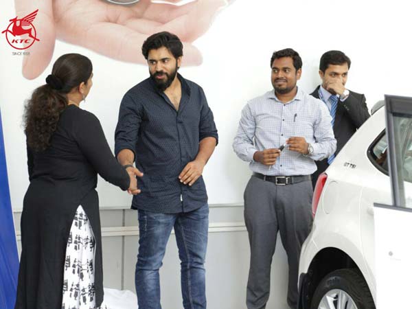 നഗരം ചുറ്റാൻ നിവിക്ക് കൂട്ടായി ഫോക്സവാഗൺ പോളോ