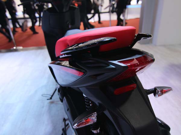 ലോഞ്ചിനു മുൻപെ അപ്രീലയ സ്കൂട്ടറിന്റെ വിലവിവരങ്ങൾ പുറത്ത്