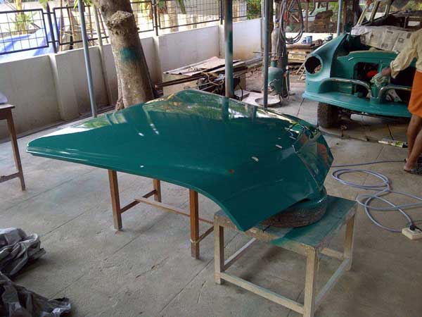 അമ്പതുകളിലെ 'ഡോഡ്‌ജ് ' കാറിന് കൊച്ചിയിൽ മാസ് എൻട്രി