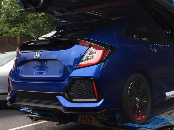 ഹോണ്ടയുടെ സിവിക് ഹാച്ച്ബാക്ക് അവതരിച്ചു!!!