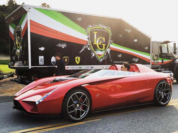 വിരളമായതും വിലയേറിയതുമായ സൂപ്പർകാർ മേവെതറിന് സ്വന്തം!!