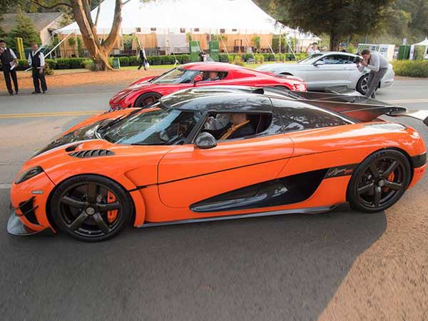 ലോകത്തിലെ വേഗമേറിയ കാർ ആദ്യമായി അമേരിക്കയിൽ; ഉടമയോ ഇന്ത്യക്കാരൻ!!