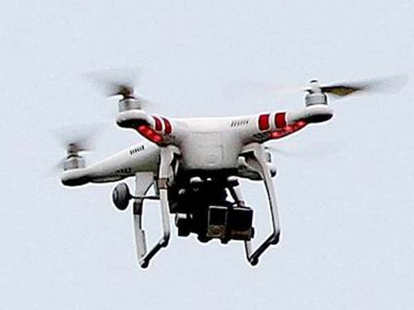 ജാഗ്രത; ഇന്ത്യയിൽ ട്രാഫിക് നിരീക്ഷിക്കാൻ ‍ഡ്രോണുകൾ എത്തി