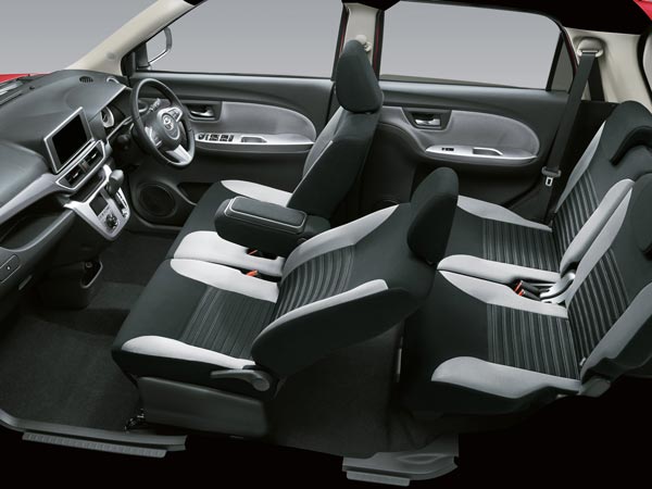 മിനി കാറുകളുമായി ടൊയോട്ട