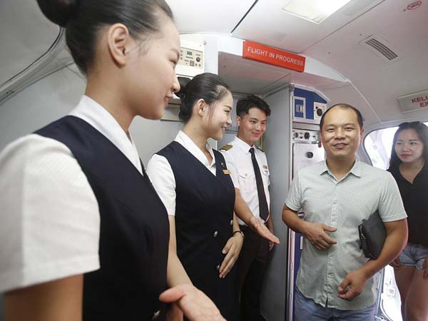 ആകാശതുല്യ യാത്ര ഭൂമിയിലും ആസ്വദിക്കാൻ പ്ലെയിൻ റസ്റ്റോറന്റ്!!!