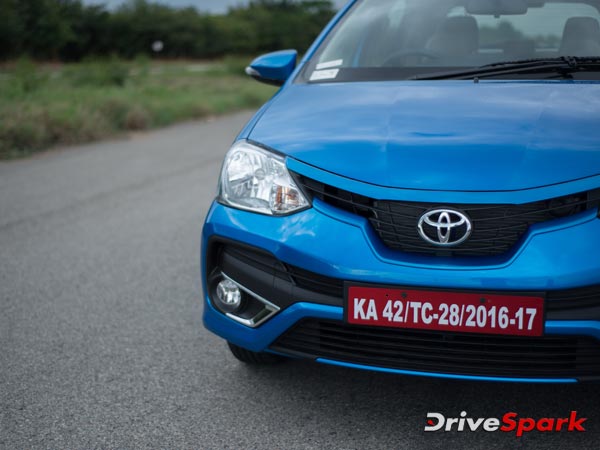 എത്യോസ് ലിവ വേരിയന്റുകളും വിലയും