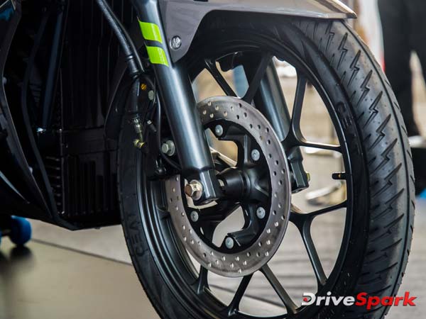 ഇന്ത്യയിലെ ആദ്യ ഇലക്ട്രിക് ബൈക്കിന് വൻ വരവേല്പ്; 24 മണിക്കൂറിൽ 1000 ബുക്കിംഗ്!!