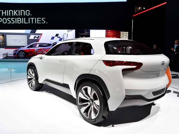 പുത്തൻ ഹ്യുണ്ടായ്‌ കോംപാക്ട് എസ്‌യുവി 'ഇൻട്രാഡോ' ഒരുങ്ങിക്കഴിഞ്ഞു!!