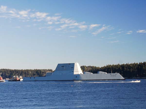 അമേരിക്കയുടെ ഈ പുതിയൊരു അത്ഭുത നശീകരണ കപ്പലിനെ ലോകം ഭയക്കും, എന്തുകൊണ്ട്?