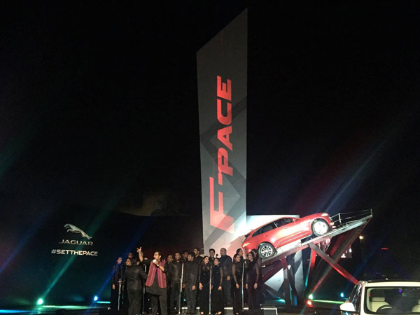 ജാഗ്വറിന്റെ ആദ്യ ആഡംബര എസ്‌യുവി-എഫ് പേസ് ഇന്ത്യയിൽ 