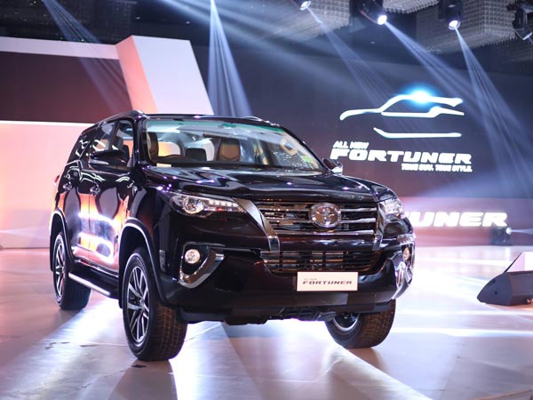 പുതിയ ടൊയോട്ട ഫോർച്യൂണറിന് വൻ ഡിമാന്റ്; 2 മാസത്തെ കാത്തിരിപ്പ് ആവശ്യം