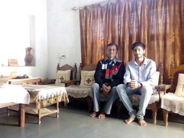 വെറുതെ കിട്ടിയാലും ബിഎംഡബ്ല്യൂ വേണ്ട, എൻട്രൻസ് വിജയി തന്മയക്ക് വേണ്ടത് ലാപ്‌ടോപ്!!